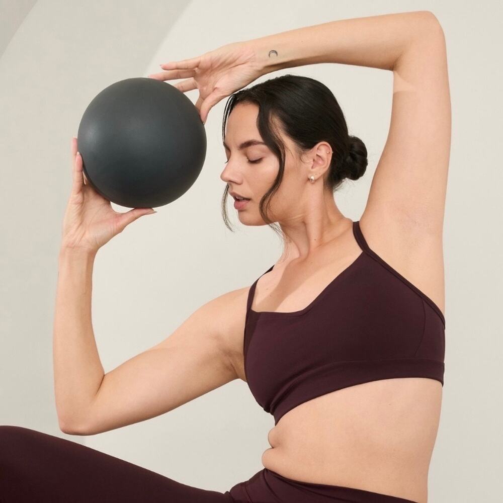 Athleta Vital Sports Bra A-C M Spiced Cabernet 819515